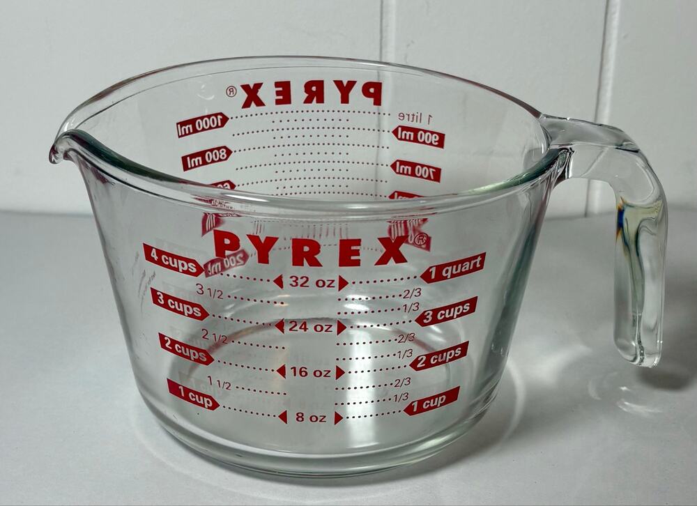 Vintage Pyrex 4 Cup 1 Qt Glass Measuring Cup Open Handle